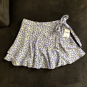 Flouncy summer skirt